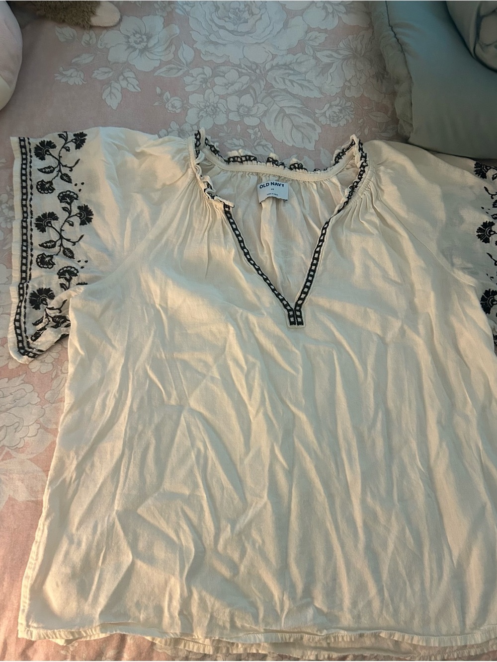 Old Navy Boho Cream Blouse with Black Embroidered Trim